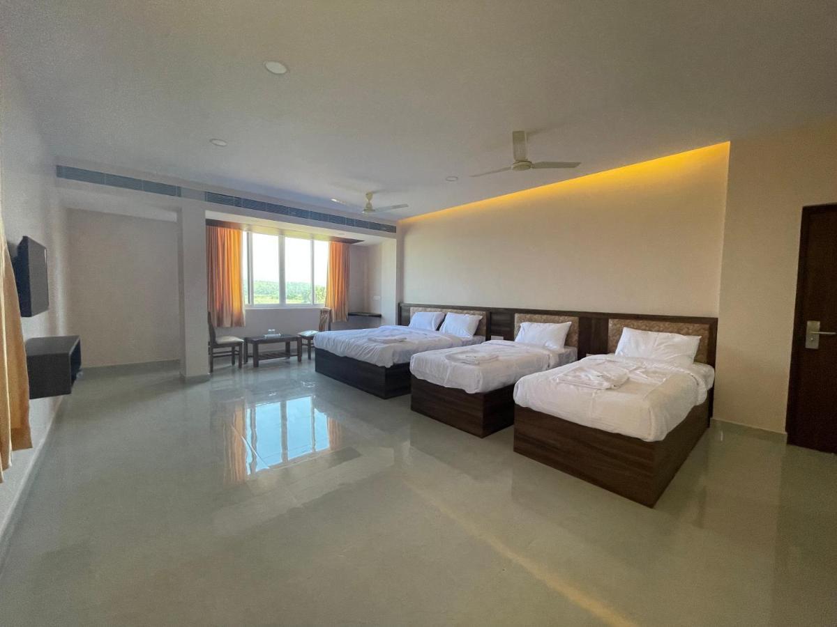 Hotel Lavender Elite Haldipur 외부 사진